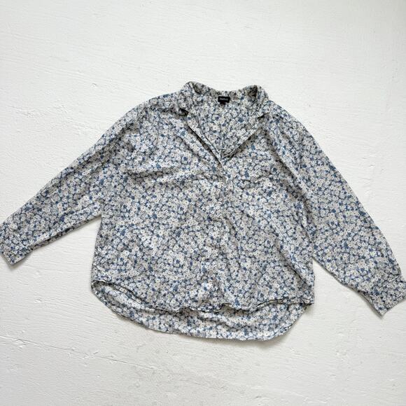 Gap Body Blue White Floral Button Down Shirt Blouse, Size Medium - Picture 1 of 6